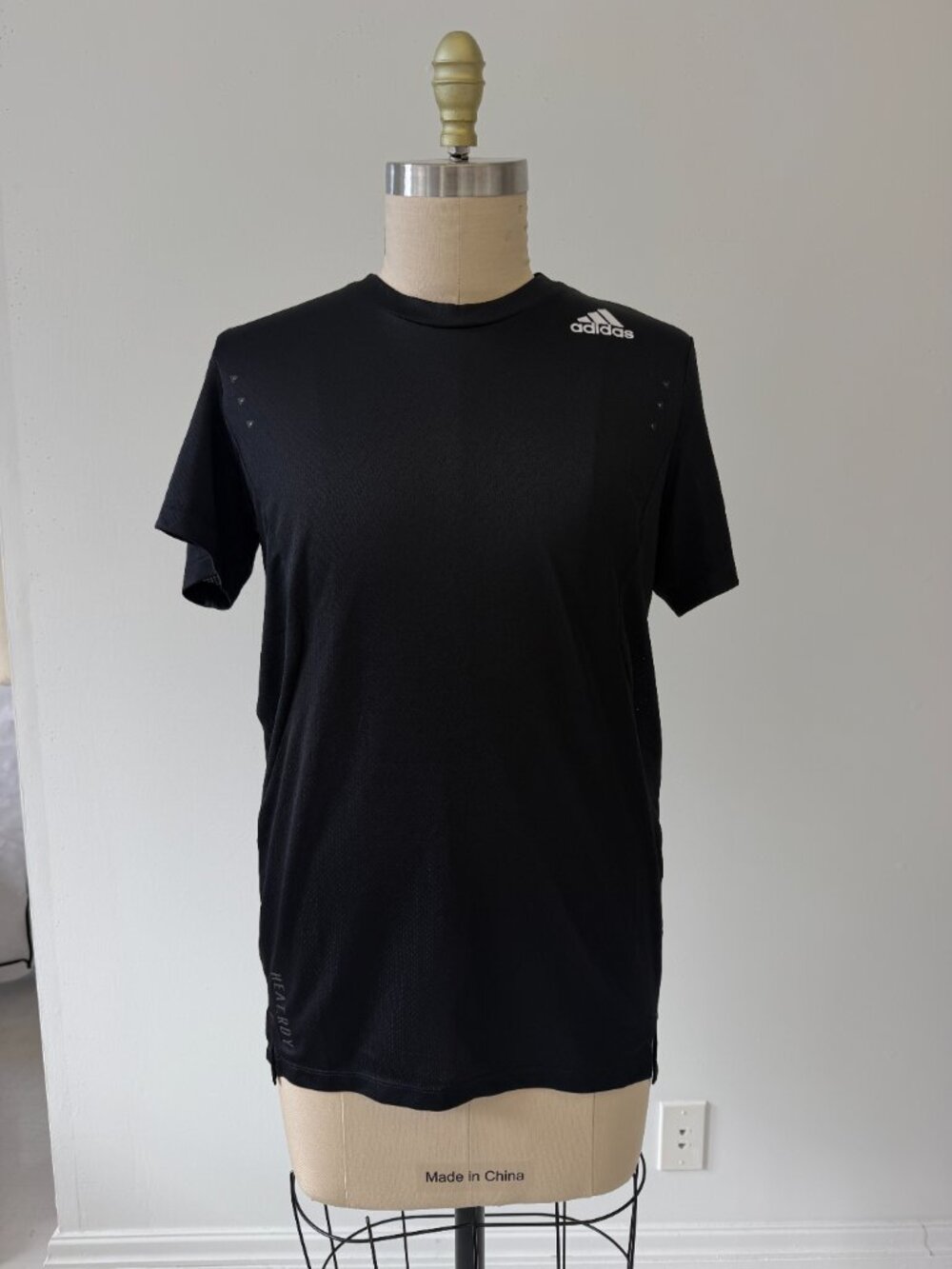 Great conditions Adidas men tee